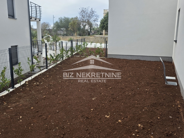 Krk-Čižići, 2S+DB, 70m2, novogradnja s pogledom na more