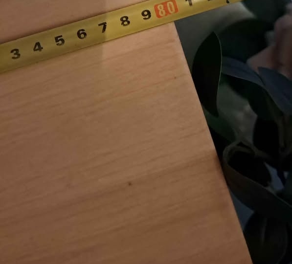 Stara komodica i ogledalo 