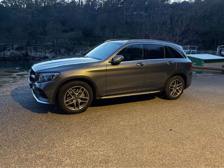 Mercedes GLC