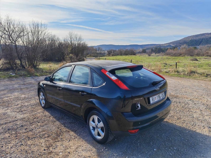 Ford Focus 1.6 16V Sport