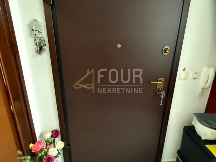 Krnjevo, 35.98m2, 1S stan s lođom