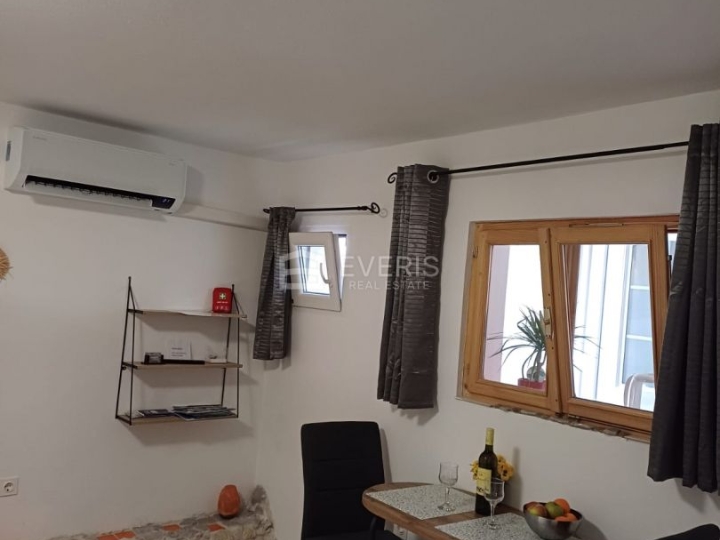 Mošćenička Draga, kuća s 4 stana, pogled more, vrt