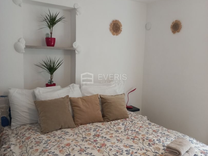 Mošćenička Draga, kuća s 4 stana, pogled more, vrt