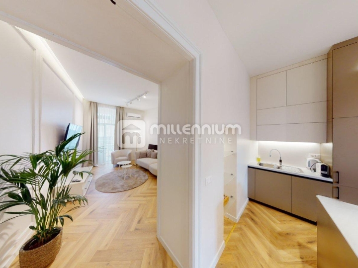 Rijeka, Centar, 85m2, 2-sobni s dnevnim