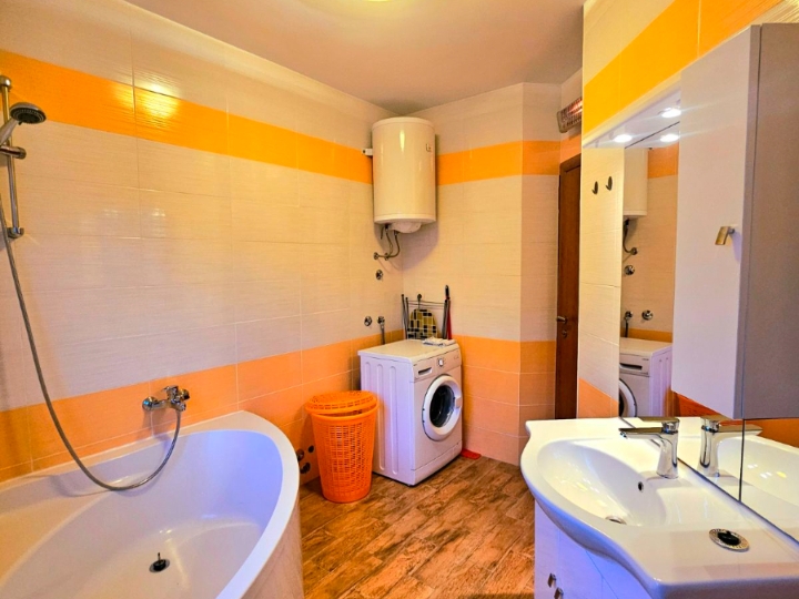 Gornja Drenova, stan