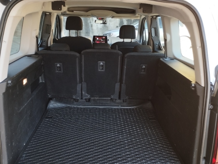 Prodajem Citroen Berlingo Business