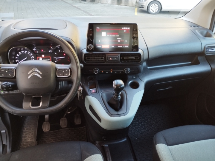 Prodajem Citroen Berlingo Business