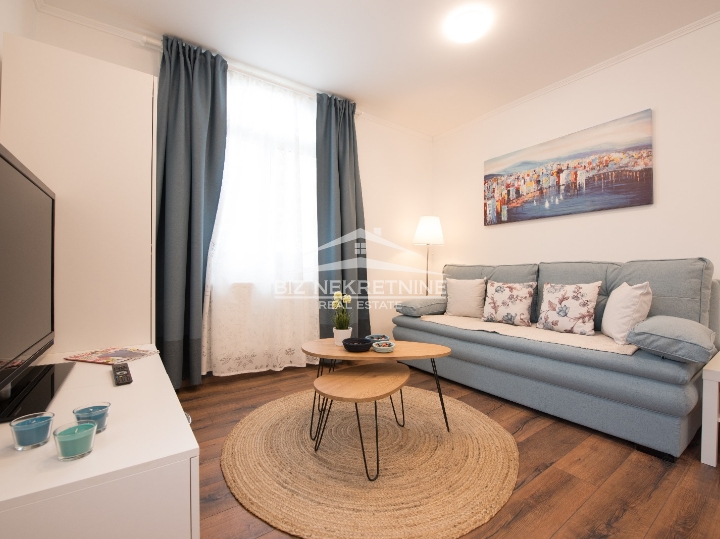 Odličan stan za najam