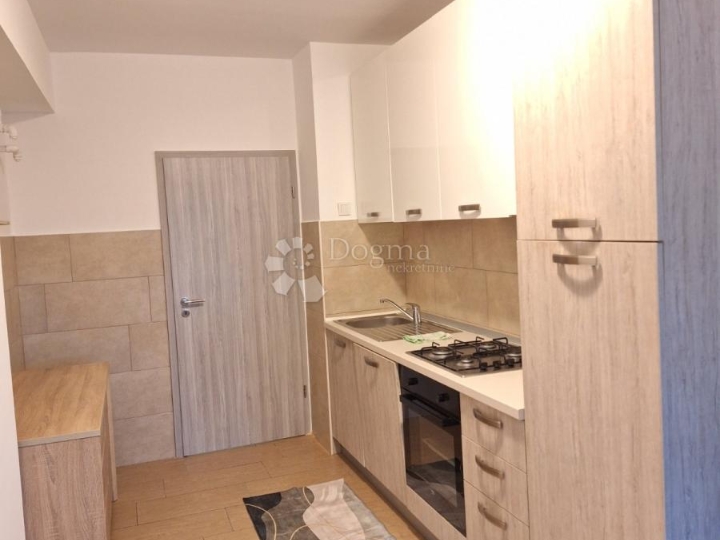 Rijeka, Podmurvice, 1S+DB, 72 m2,najam!