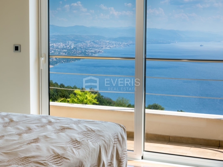 Opatija, Bregi, samostojeća kuća s panoramskim pogledom