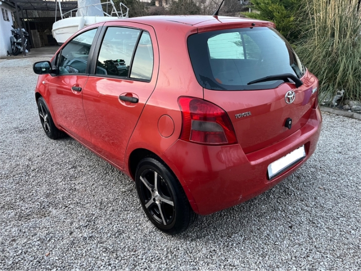 Toyota Yaris 1.3 VVT-i
