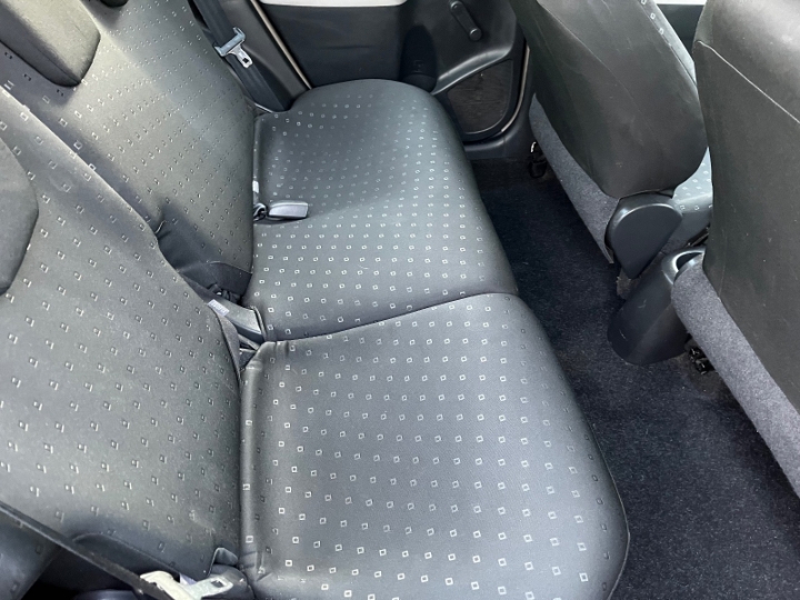 Toyota Yaris 1.3 VVT-i