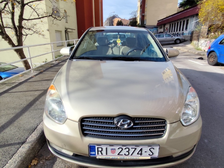 Hyundai accent diesel