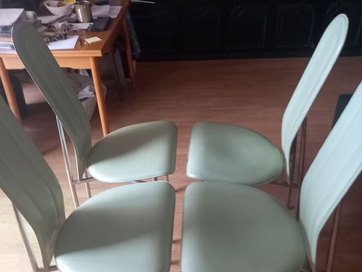 Stolice za blagovaonu