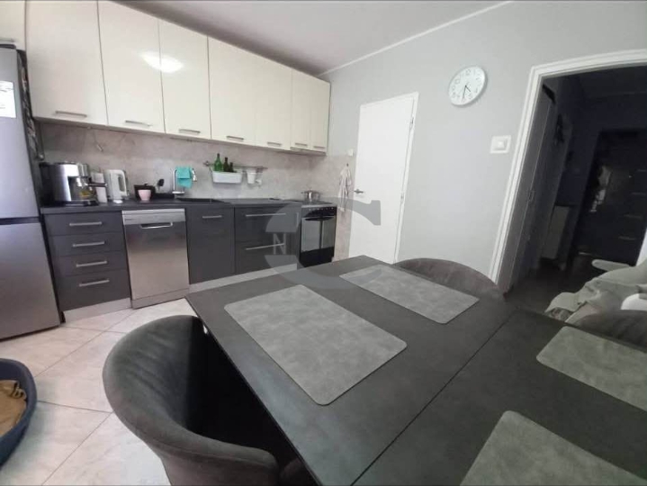 Rijeka, Podmurvice, stan 56m2