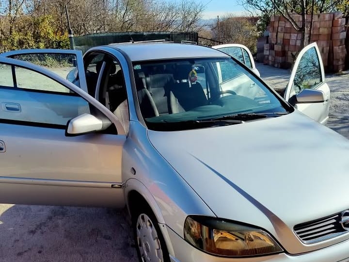 Opel Astra 1.7