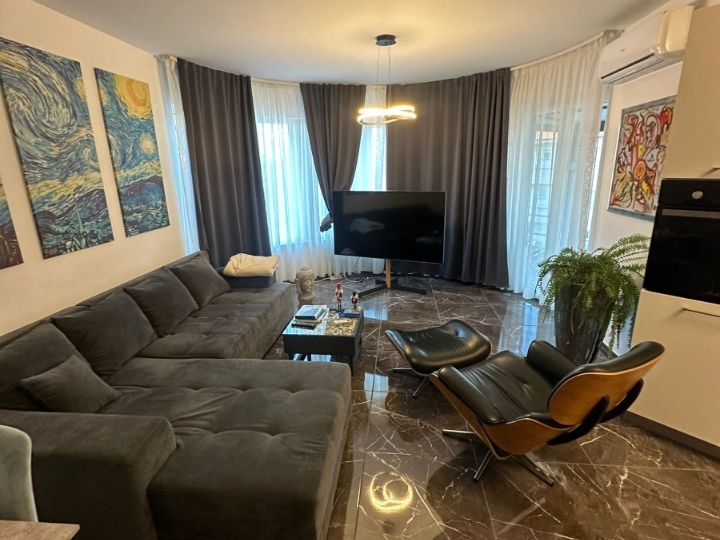 Zamet - stan s terasom i pogledom