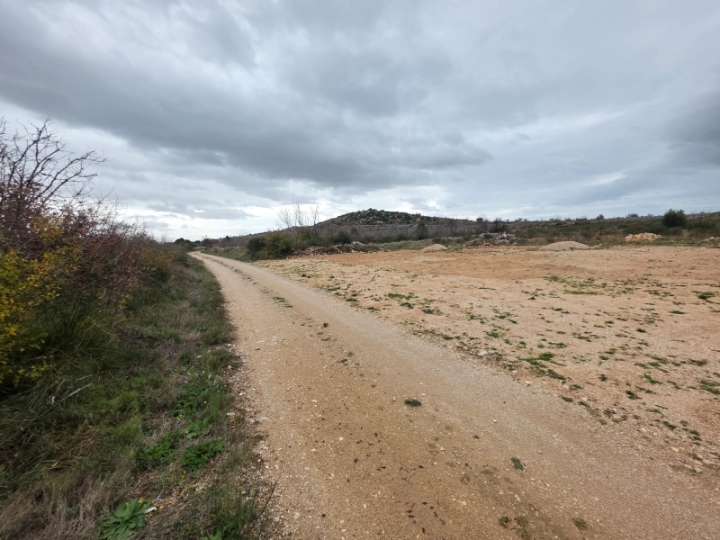 Najam terena 7000 m2 Vodice