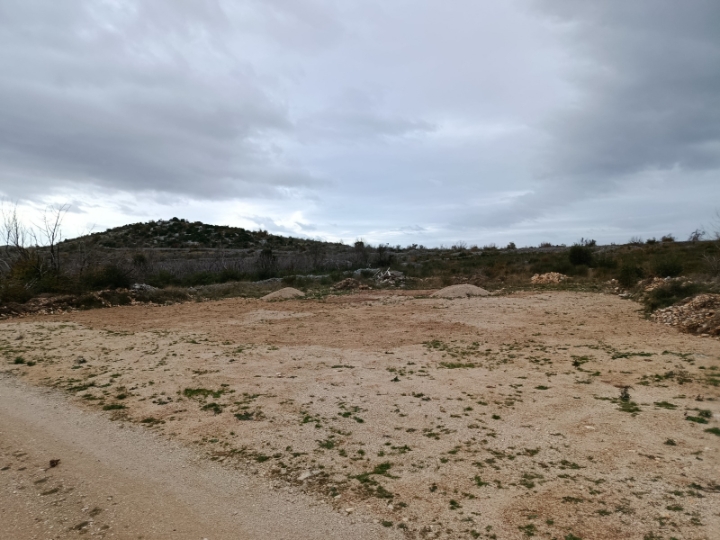 Najam terena 7000 m2 Vodice