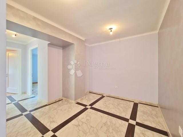 Pećine - najam, 2S+DB stan