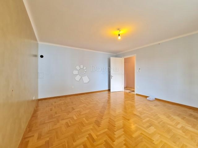 Pećine - najam, 2S+DB stan