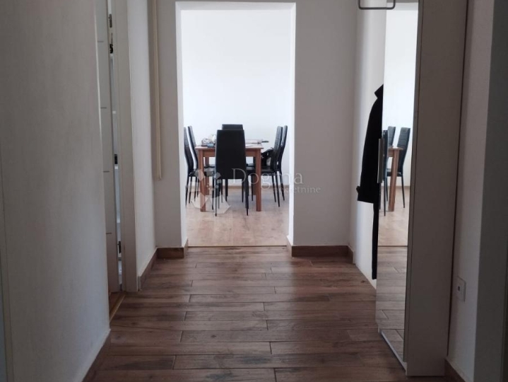 Predivan bombon u Srcu Pule - stan za dugoročni najam