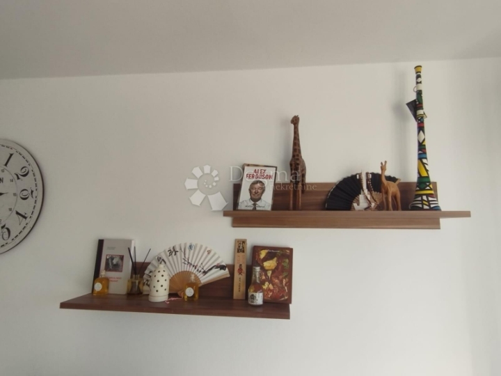 Predivan bombon u Srcu Pule - stan za dugoročni najam