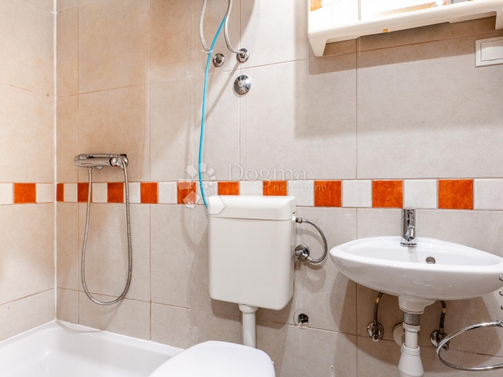 Ekskluzivno-Opatija - 1S stan na 100 m od mora i Slatine