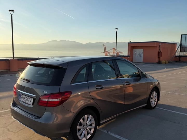 Mercedes Benz B-klasa