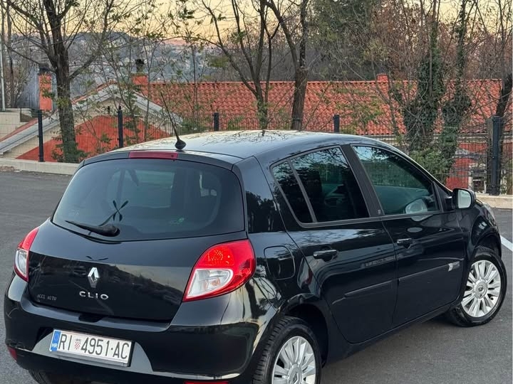 Renault Clio 1.2 16V