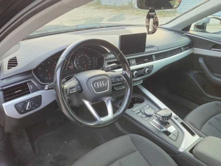 Audi A4, 2.0 TDI