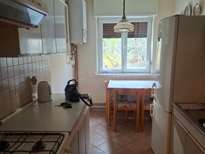 Zamet , u blizini dvorane, 1S+DB