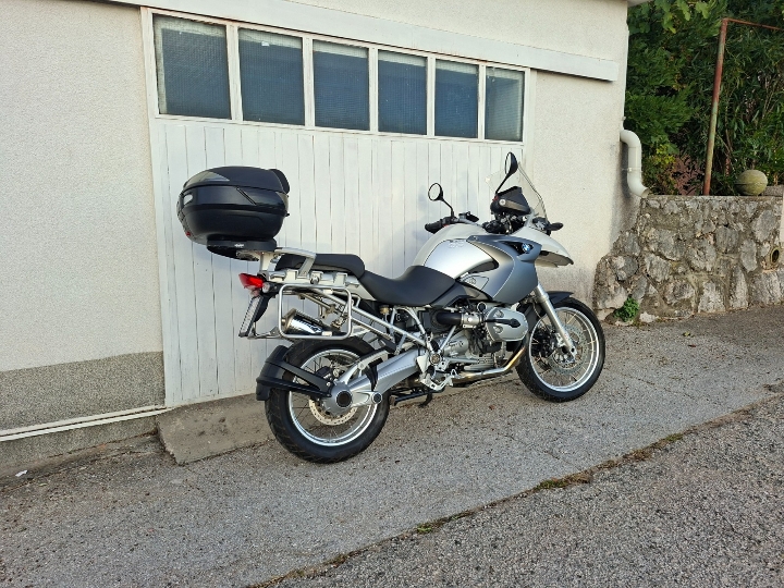 BMW R1200GS, zamjena