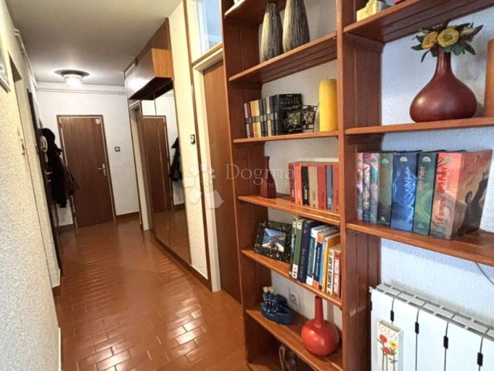 Prostran i svijetao 3S+DB