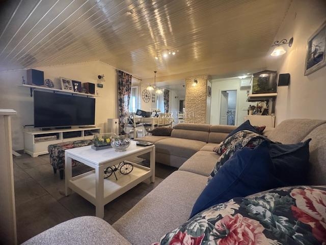 Belveder, adaptiran i namješten 3S+DB