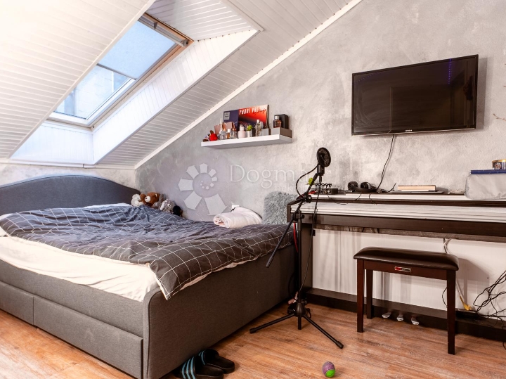 Belveder, stan 83m2 (u naravi 100m2), rijetkost u ponudi - prilika!