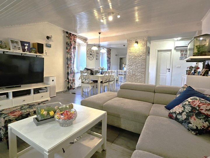 Belveder, stan 83m2 (u naravi 100m2), rijetkost u ponudi - prilika!