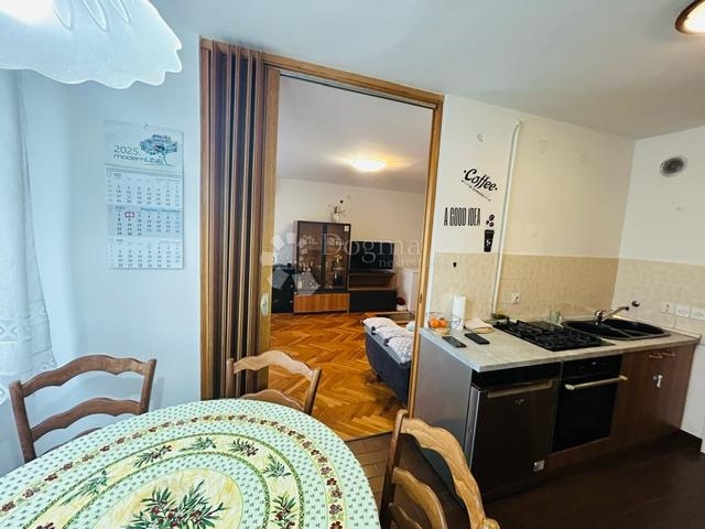 Komforan 2S+DB stan na Podmurvicama