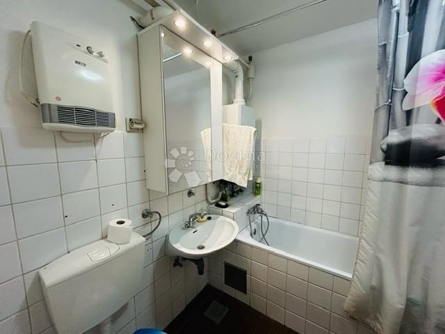 Komforan 2S+DB stan na Podmurvicama