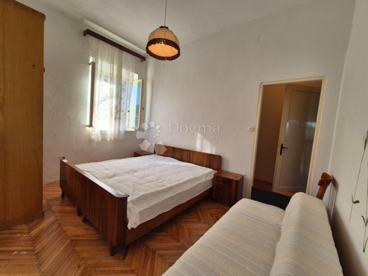 Kuća na Pašmanu niti 500m od mora!