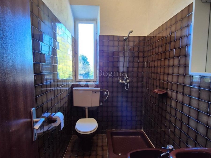 Kuća na Pašmanu niti 500m od mora!