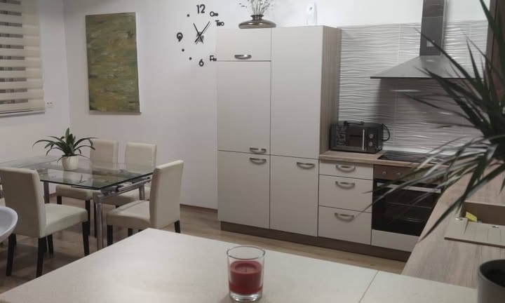 Pula, Gregovica, 2S+DB