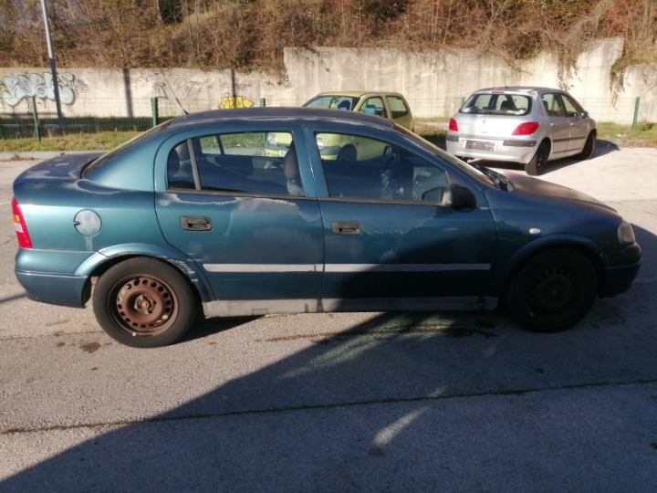 Opel Astra 1.4