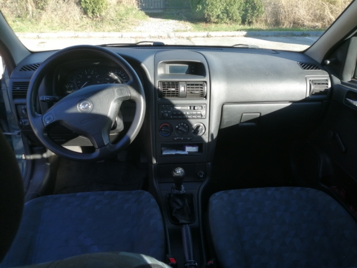 Opel Astra 1.4