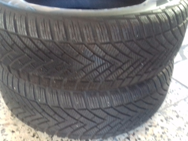 Auto gume zimske, ljetne dim. 205/60/15