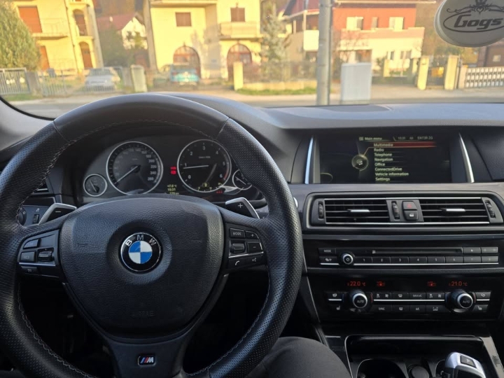 BMW F10 520D