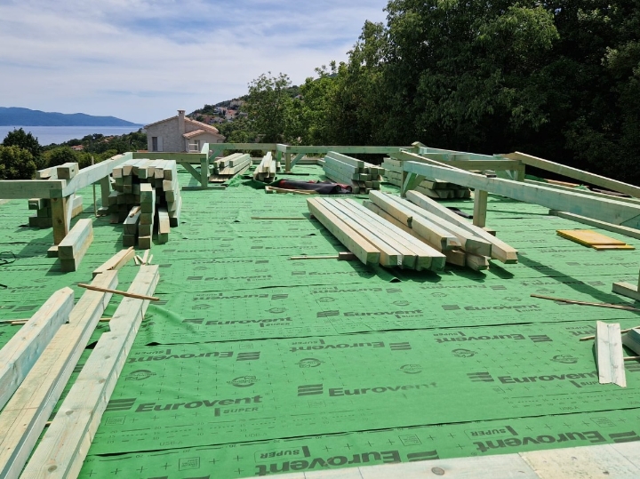 Krovopokrivači Kućice bele d.o.o.