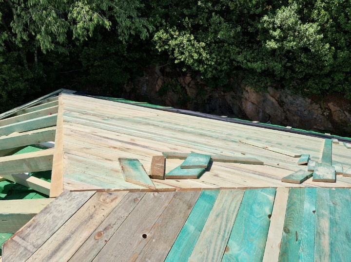 Krovopokrivači Kućice bele d.o.o.