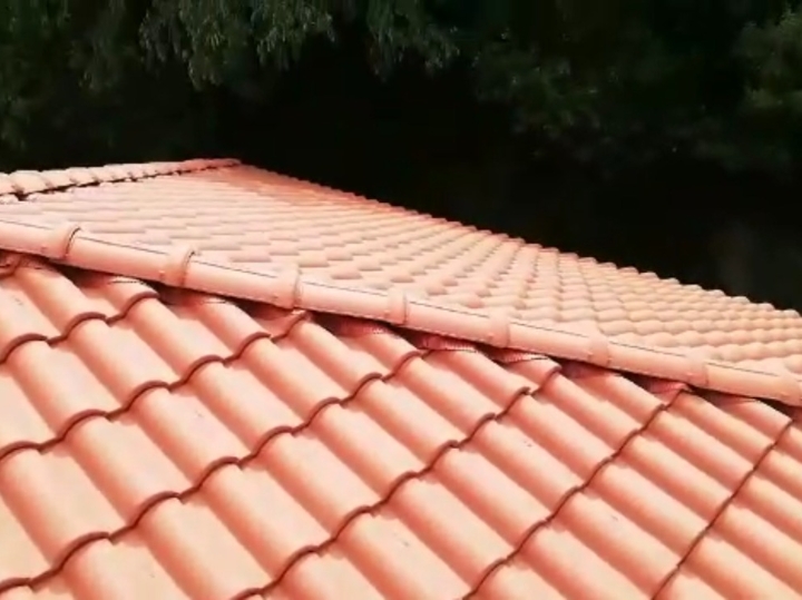 Krovopokrivači Kućice bele d.o.o.