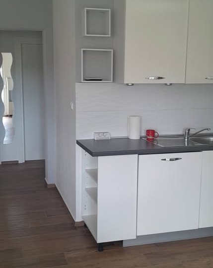 Kastav, Rudno – dvosobni stan s DB, 68 m2, dugoročni najam